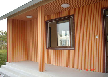 セリウム ISO9001 UPVC の壁パネル/穀物の装飾のための内部の清掃可能な壁羽目板