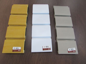 良い価格 固体ポリ塩化ビニールの泡のガレージの壁パネルは表示のためにカスタマイズされて防水します オンライン