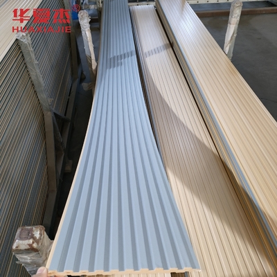 良い価格 ブルーサーフェスWPC溝付き壁パネル高品質WPCパネル屋内装飾 オンライン