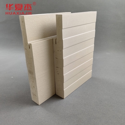 改築のためのBrickmoldの木製のプラスチック合成の屋内屋外