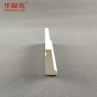 卸売新しいトレンドコロニアルケーシング白ビニール 12 フィート pvc 巾木 pvc ベースボード装飾材料