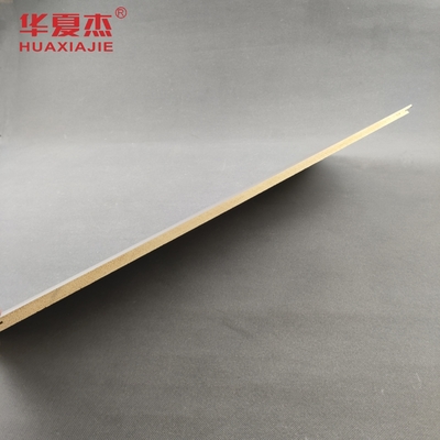 平面 WPC 壁板 防腐 600mm x 9mm インテリア装飾用