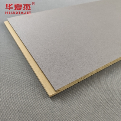平面 WPC 壁板 防腐 600mm x 9mm インテリア装飾用