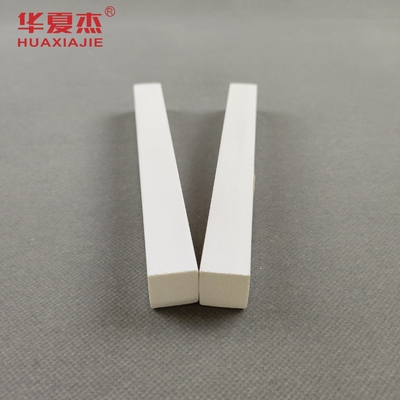 ポリ塩化ビニール/WPCの玉縁再生利用できるポリ塩化ビニールの装飾的な鋳造物は、装飾的な鋳造物泡立ちます