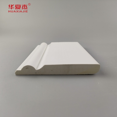 高品質の pvcベース 鋳造 白い滑らかな表面 95x12mm pvc スコート 室内装飾