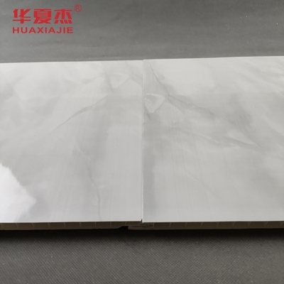 最も売れている 豪華な光り輝くPVC壁パネルと天井パネル 家 / オフィス装飾のための湿度パネル