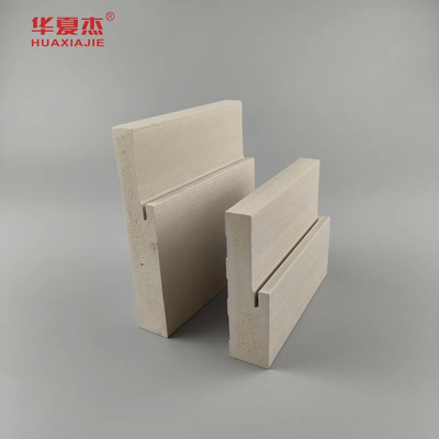 木製プラスチック複合物 立方形のドアフレーム Wpc 建物建設用