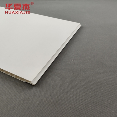 防水 白色 PVC 壁パネル 250mm 幅の住宅改装プロジェクト