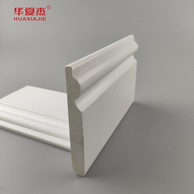 防湿 pvc 鋳造 pvc ベースボード 耐久性のある防UV