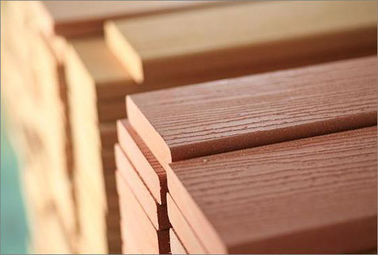 良い価格 建築Deckingsのための天候抵抗力があるWPCの合成のDecking オンライン