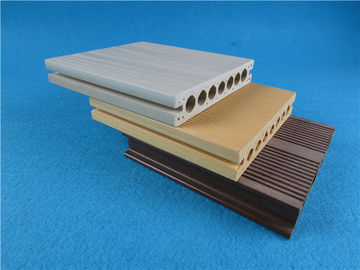 良い価格 WPC の WPC 階段芝生の Decking の庭の Decking のための合成のデッキ ボード オンライン