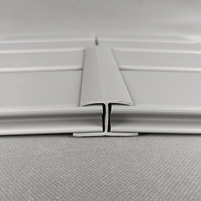 超軽量の携帯用適用範囲が広い灰色Slatwallはショールームのためにパネルをはめる
