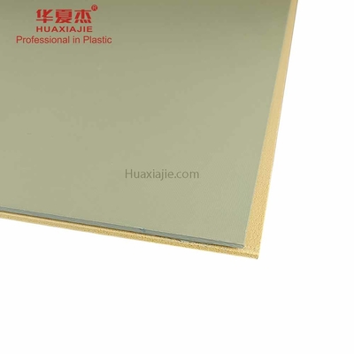 生存破裂音部屋のための屋内装飾のWpcの内壁のパネル1220mm x 2440mm