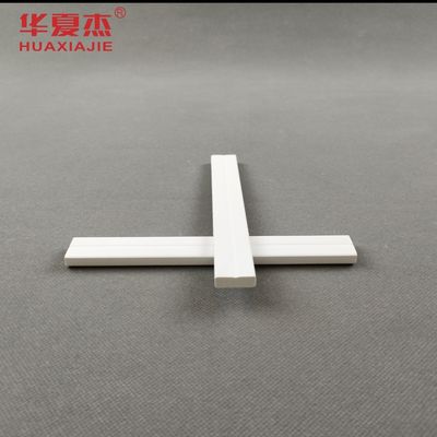 良い価格 Screen White Vinyl PVC Foam Moulding White Pvc Profile Indoor Building Decoration オンライン