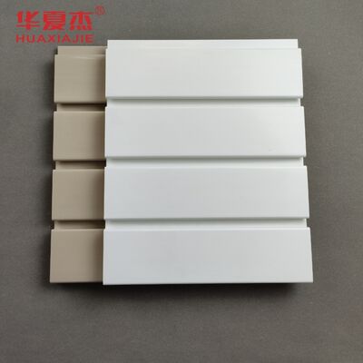 品質 家の装飾のための高品質の Slatwall パネル ポリ塩化ビニールのガレージ パネルを印刷します 工場